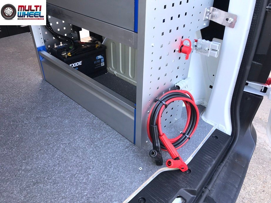 COCHE TALLER ESPECIAL BATERIAS